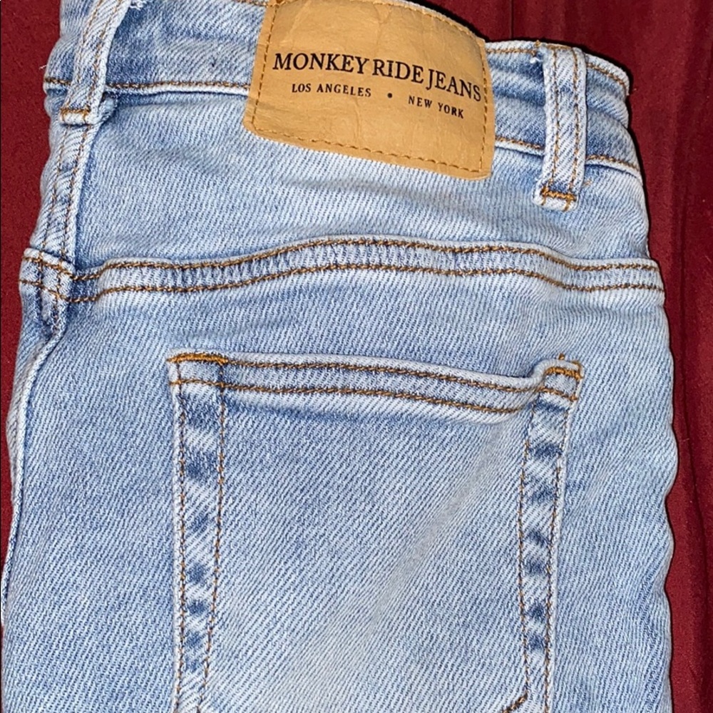 Jeans - Picture 2 of 4